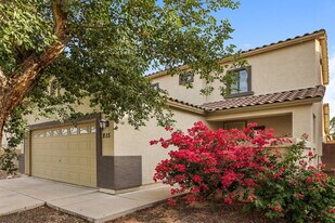 815 W St Charles Ave in Phoenix, AZ - Building Photo