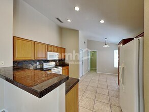 3861 E Ironhorse Ct in Gilbert, AZ - Building Photo - Building Photo