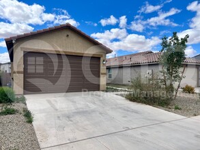 10659 W Harrigan Dr in Marana, AZ - Building Photo - Building Photo
