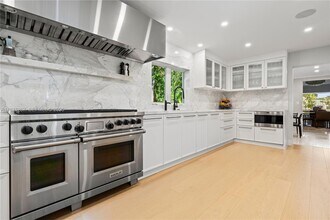 625 E Dilido Dr in Miami Beach, FL - Building Photo - Building Photo