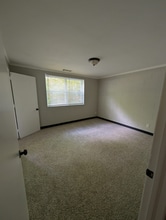 2209 Morehead Ave in Durham, NC - Building Photo - Building Photo