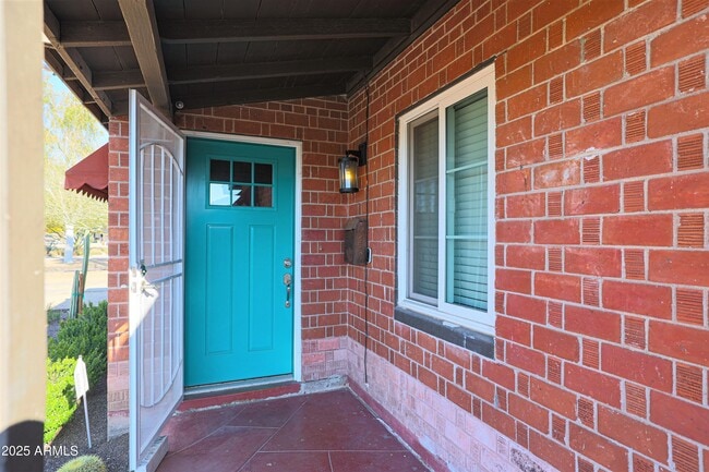 property at 4213 N 4th Ave