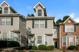 7600 Creekside Ln in Riverdale, GA - Building Photo