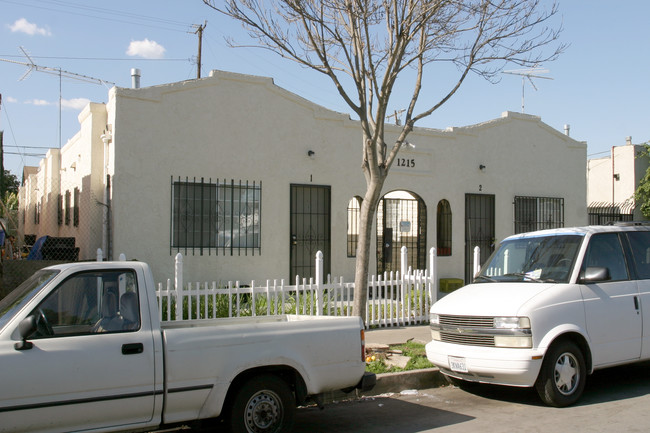 1215 Dawson Ave in Long Beach, CA - Building Photo - Building Photo