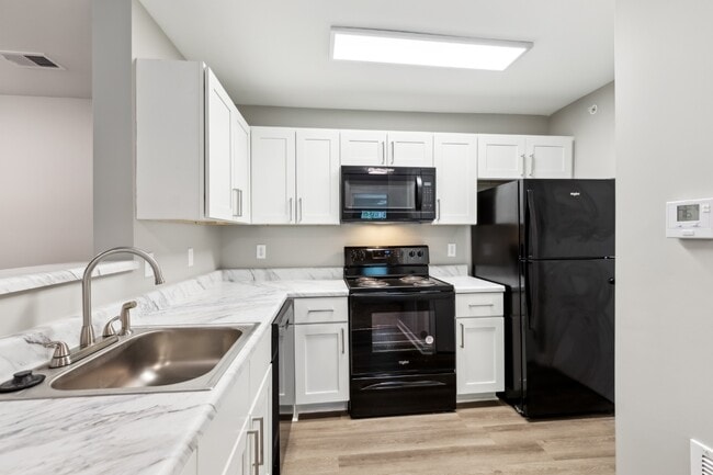Barrington Parc Apartments in Moody, AL - Building Photo - Building Photo