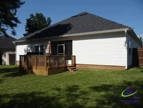 631 Amberley Ct in Kathleen, GA - Building Photo - Building Photo