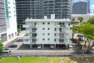 1801 NE 4th Ave in Miami, FL - Building Photo - Building Photo