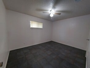 1902 Ridgeview Dr in Kingsland, TX - Building Photo - Building Photo