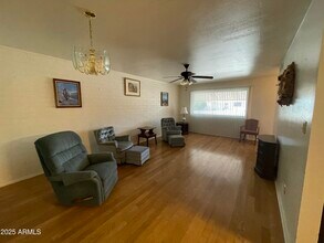 12015 N Hillcrest Dr in Sun City, AZ - Foto de edificio - Building Photo