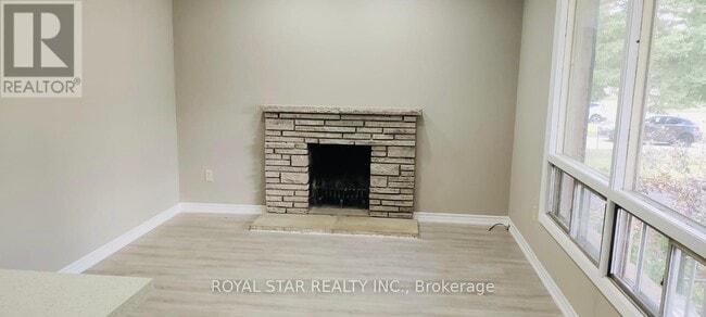 83 Irving Pl in London, ON - Building Photo - Building Photo