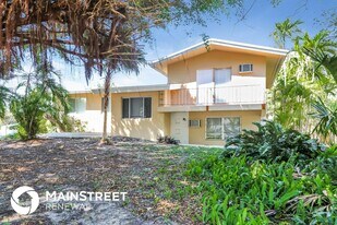 445 NE 20th St in Boca Raton, FL - Building Photo