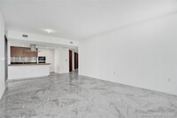 1000 Brickell Ave, Unit 2210 in Miami, FL - Building Photo - Building Photo