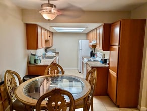 2320 E Bell Rd in Phoenix, AZ - Building Photo - Building Photo