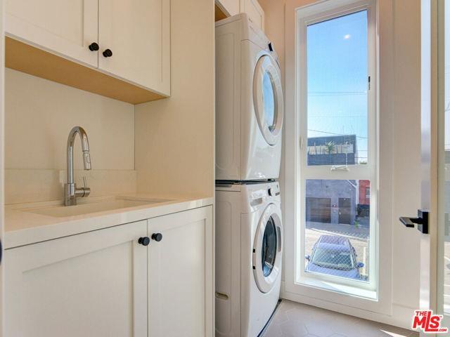 property at 6016 Comey Ave