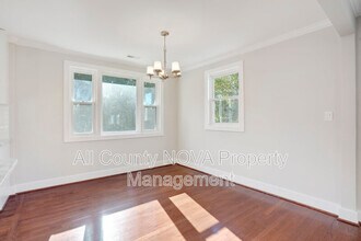 4605 Henderson Rd in Temple Hills, MD - Building Photo - Building Photo