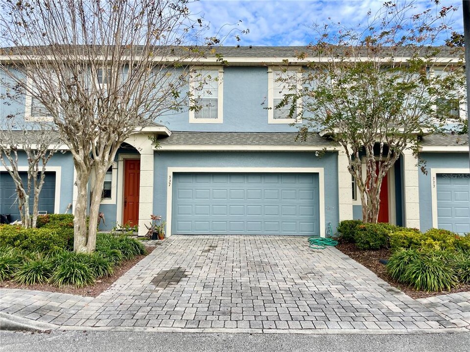 337 Coral Beach Cir in Casselberry, FL - Building Photo