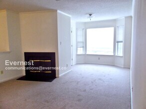 105K Stratford Dr in Williamsburg, VA - Building Photo - Building Photo