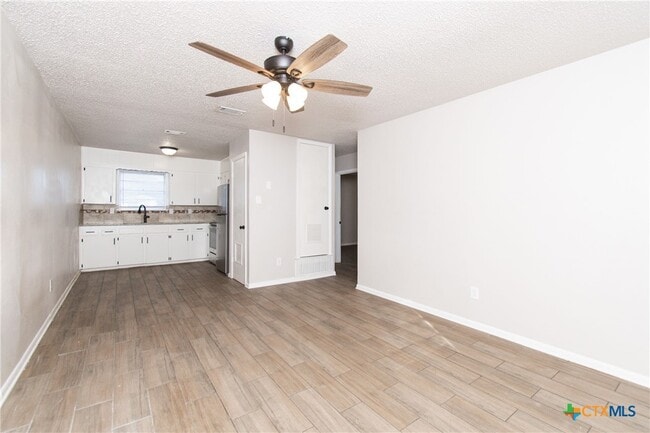 property at 314 Sunset Ln