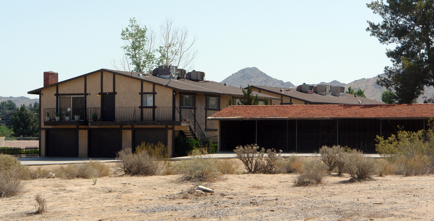 18383 Taloga Rd in Apple Valley, CA - Building Photo