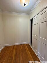 881 Fellsway in Medford, MA - Foto de edificio - Building Photo