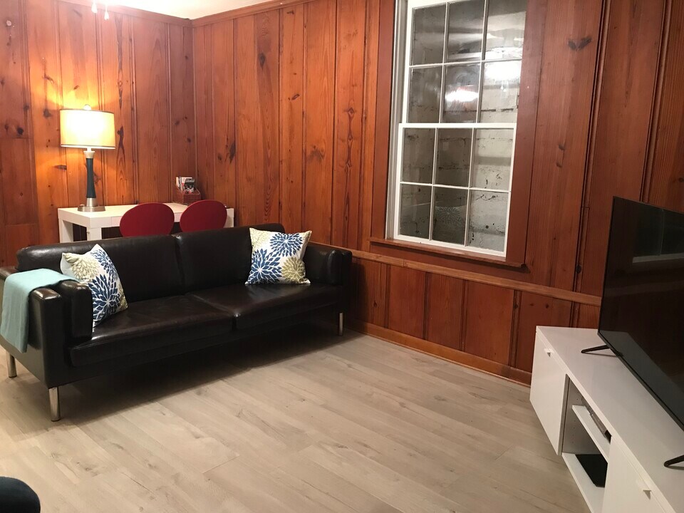 212 Westwood Dr Apt 2 in McMinnville, TN - Building Photo