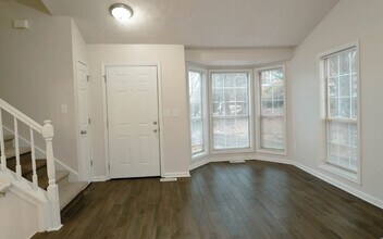 1195 Kibbe Cir NW in Lawrenceville, GA - Building Photo - Building Photo