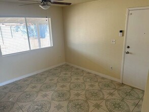 2212 N 54th Ln in Phoenix, AZ - Building Photo - Building Photo