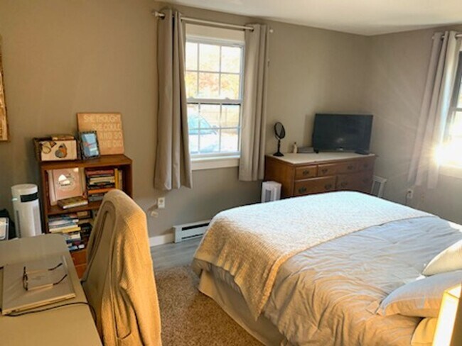 844 MA-28 in Yarmouth, MA - Building Photo - Building Photo
