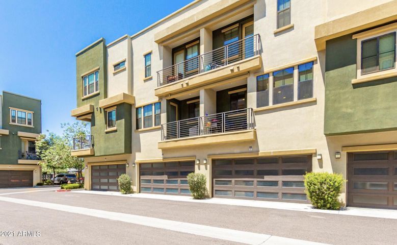 4236 N 27th St, Unit 27 in Phoenix, AZ - Building Photo