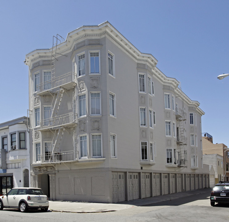 3225 Laguna St in San Francisco, CA - Building Photo