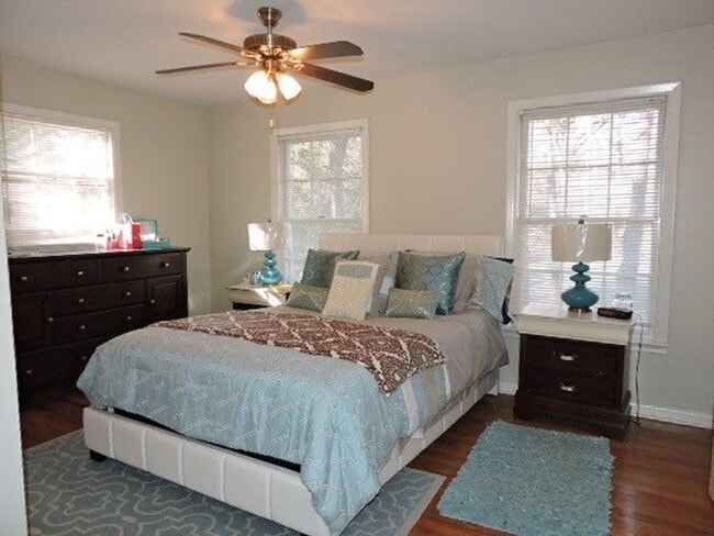 3155 Lakeshore Dr in Tallahassee, FL - Building Photo - Building Photo