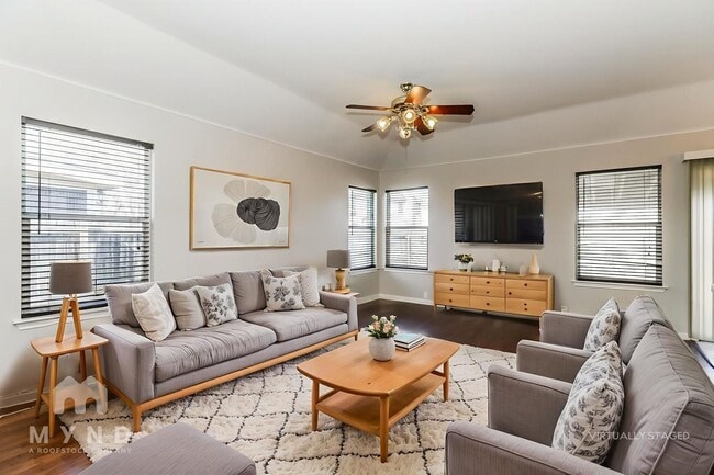 14812 Lantern Dr in Pflugerville, TX - Foto de edificio - Building Photo