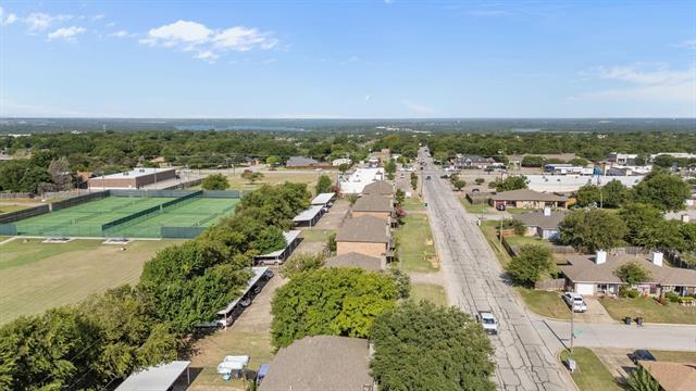 5837 Shadydell Dr in Fort Worth, TX - Building Photo - Building Photo