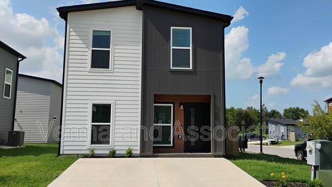 1100 Indiana Ave in Bentonville, AR - Building Photo - Building Photo