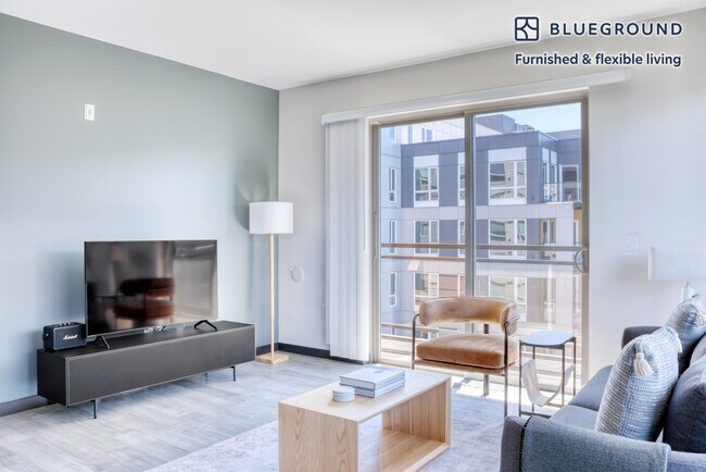 15566 NE 22nd Pl-Unit -FL6-ID425 in Bellevue, WA - Building Photo - Building Photo