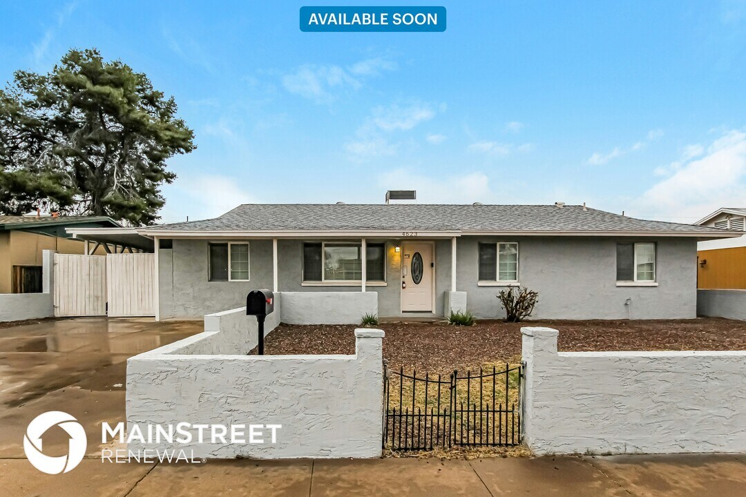 4623 W Eva St in Glendale, AZ - Building Photo