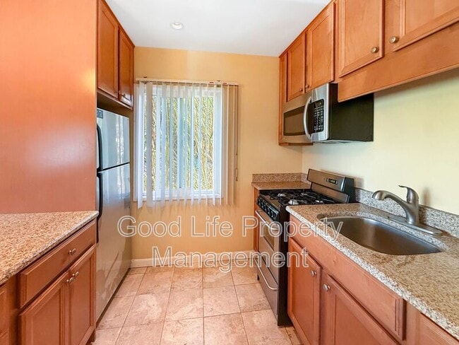 3504 Wilshire Terrace in San Diego, CA - Building Photo - Building Photo