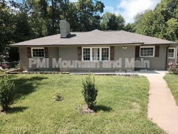 property at 33 Monte Vista Rd