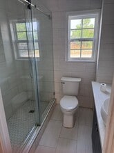2405 Randolph Rd in Pasadena, TX - Building Photo - Building Photo