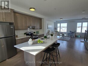 385 Stony Hill Blvd in Markham, ON - Building Photo - Building Photo