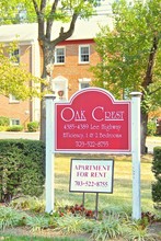 Oakcrest in Arlington, VA - Foto de edificio - Building Photo