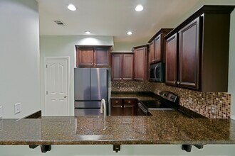 8882 White Ibis Way in Navarre, FL - Building Photo - Building Photo