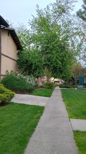 University Village Apartments in Spokane, WA - Building Photo - Building Photo