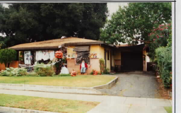 1104-1106 Benito Ave in Alhambra, CA - Building Photo