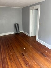 54 Bradley Ave in Hamden, CT - Building Photo - Building Photo