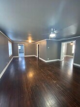 1243 S Columbia Ave in Tulsa, OK - Foto de edificio - Building Photo