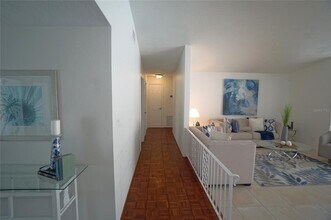705 Spanish Main Dr in Apollo Beach, FL - Building Photo - Building Photo