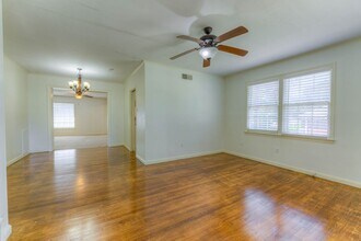 1175 Mt Moriah Rd in Memphis, TN - Building Photo - Building Photo