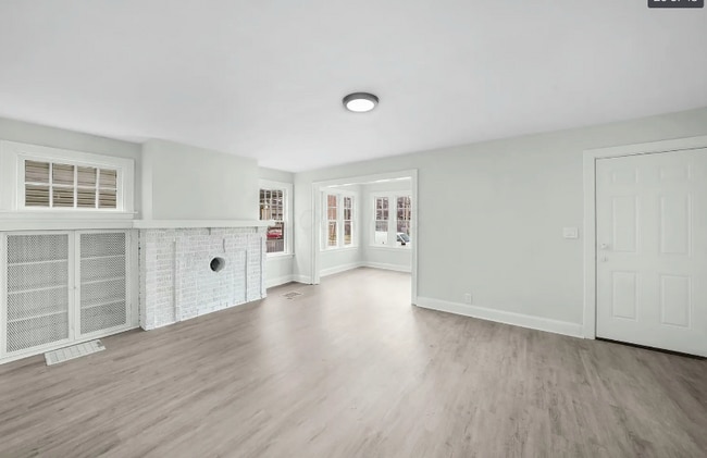 2643 Sullivant Ave in Columbus, OH - Building Photo - Building Photo
