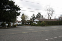 Taylene Court in Portland, OR - Foto de edificio - Building Photo